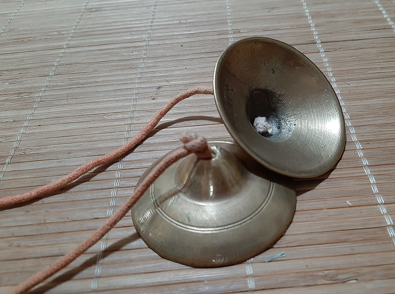 Handmade Brass Manjira / Manjeera Hand Cymbals – Indian Percussion Instrument For Kirtan, Pooja, Hare Krishna Music